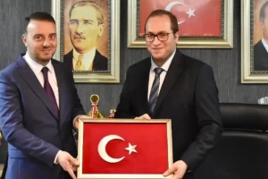 Ak Parti Silivri İlçe Başkanı Ekrem Pamuk görevi Bozoğlu'ndan devraldı