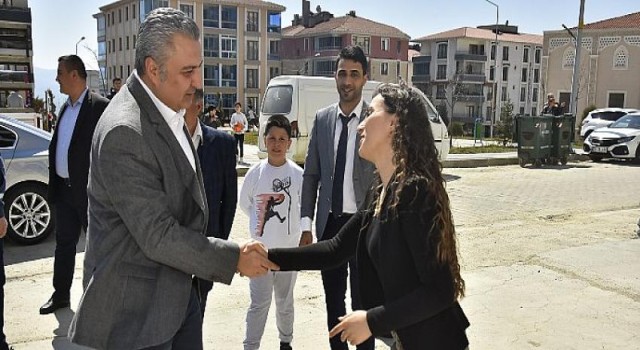 Belediye Başkanı Ulaş Yurdakul Yıldız Saç Tasarım Atölyesi’nin Açılışını Gerçekleştirdi