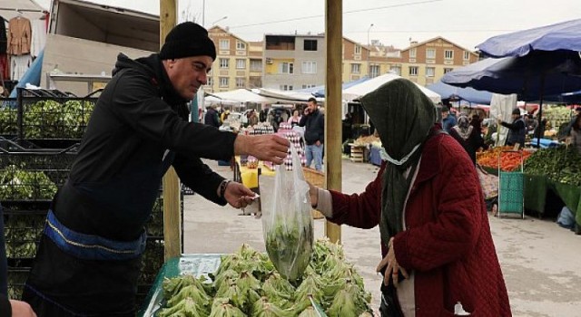 Belediyeden marul sadece 5 lira!