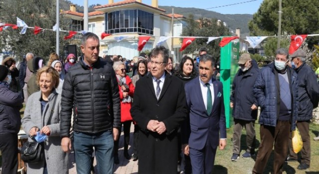 Edremit’te Aşık Veysel Parkı açıldı