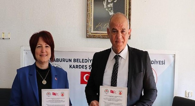 Karaburun ve Lefke kardeş şehir oldu