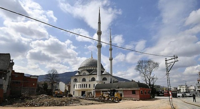 Osmangazi’de Ulaşım Yatırımları Hız Kesmiyor