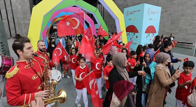 AKM Çocuk Sanat Festivali’nde 23 Nisan Coşkusu