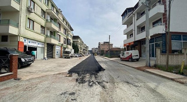 Başiskele Barbaros Mahallesinde Üstyapı Çalışmaları Yapılıyor