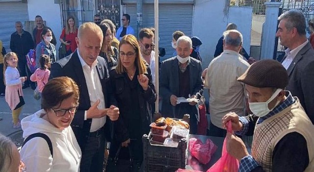 Başkan Atabay, Pazarcı Esnafını ve ’Halk Standı’’nı Ziyaret Etti