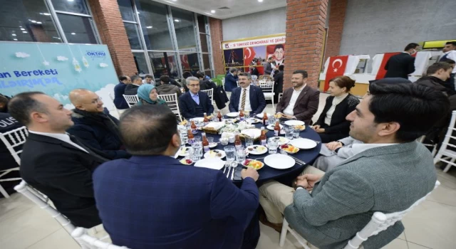 Başkan Yılmaz Bursa Yıldırım’da polislerle iftar açtı