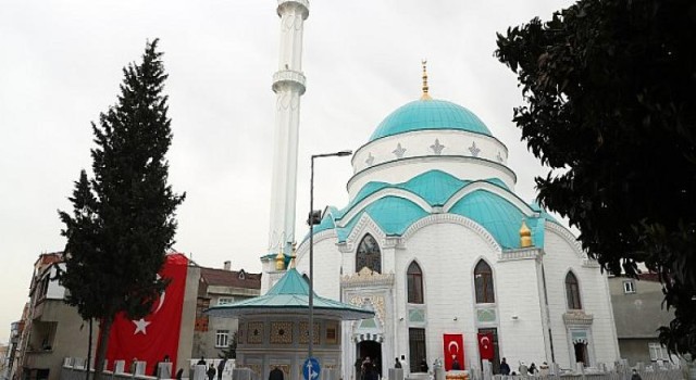 Bedir Camii ibadete açıldı