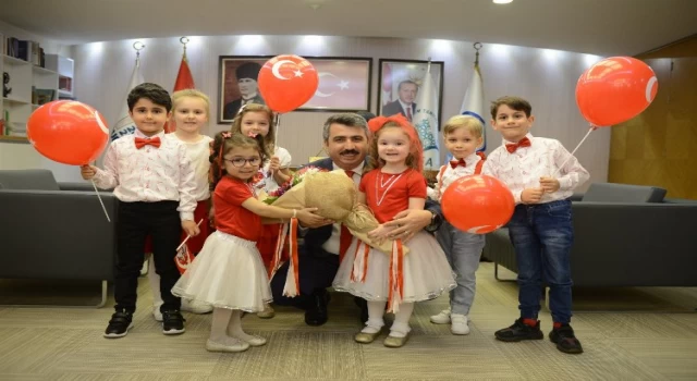 Bursa Yıldırım 23 Nisan’da makam çocukların