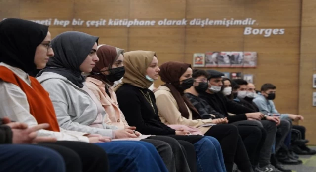 Bursa Yıldırımlı kitapseverlere ’Kitap okuma kulübü’