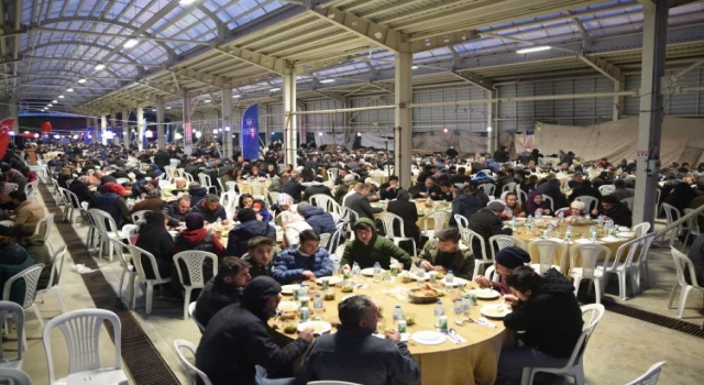 Bursa’da iftar sofrası Büyükorhan’da kuruldu