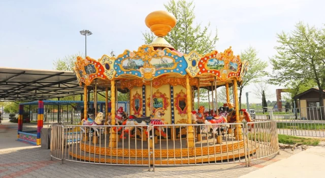 Büyükşehir tarih verdi: Sakarya’nın yeni lunaparkı açılıyor