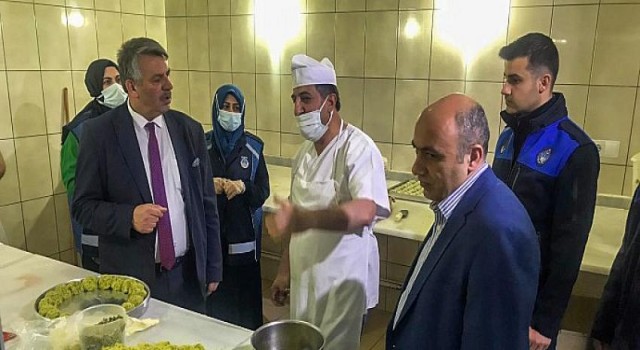 Büyükşehir Zabıtası’ndan Ramazan Bayramı Denetimi