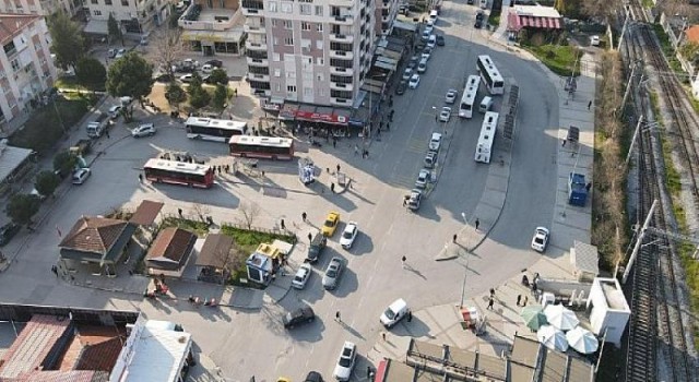 Çiğli Tramvay hattı çalışmaları nedeniyle trafik akışında değişiklik