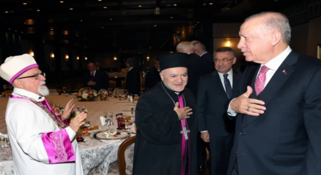 Dini azınlık temsilcilerine Külliye’de iftar