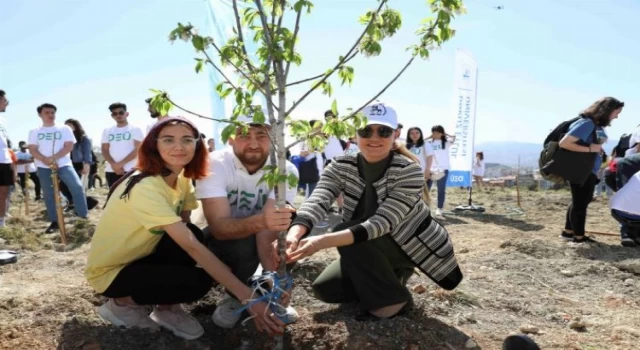 Dokuz Eylül’e bahar bereketiyle geldi