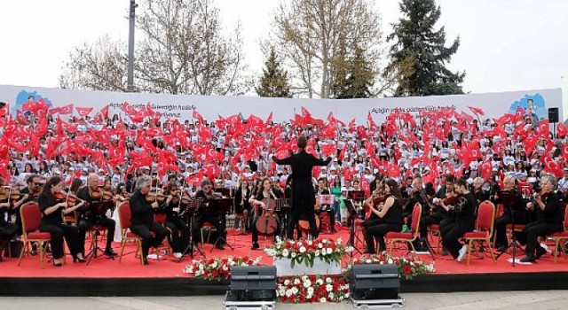 Dünyanın En Güzel Korosu 23 Nisan’ı Kutladı