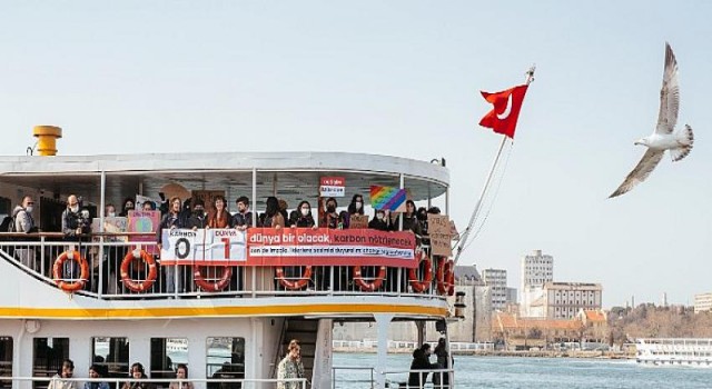 Genç İklim Aktivistleri Dünya Günü’nde Karar Vericilere Sesleniyor: İklim Acil Durumu İlan Edilsin