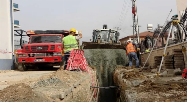 Hatay’da 11 mahallede çalışmalar devam ediyor