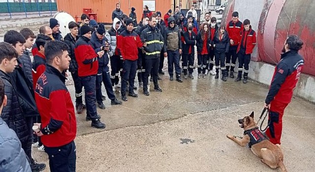 İtfaiyenin yeni personeline MEB onaylı meslek eğitimi