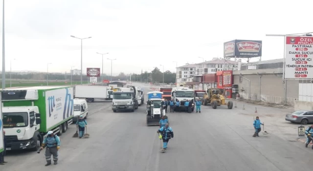 Kayseri Kocasinan’da bahar temizliği devam ediyor