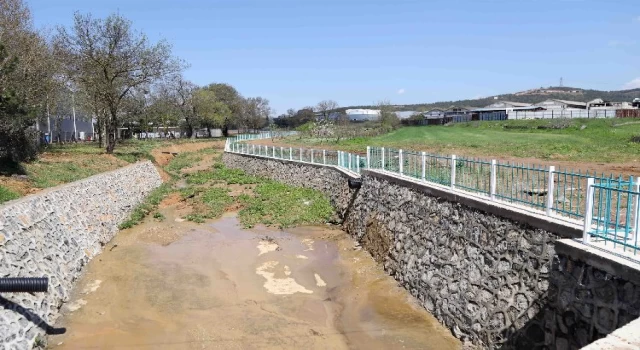 Kocaeli Gebze’de yağmur suyu kontrol altına alınıyor