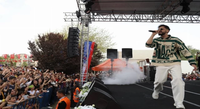 Ünlü rapçi Sefo Gaziantep’i ’Tutsak’ etti!