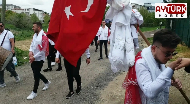 Değirmenköy'ün askerleri aileleriyle bayramlaştı