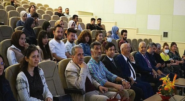 Harran Üniversitesi’nde ‘Diyarbakır-Amida Kenti Üzerine Yeni Araştırmalar’ Konulu Konferans Düzenlendi