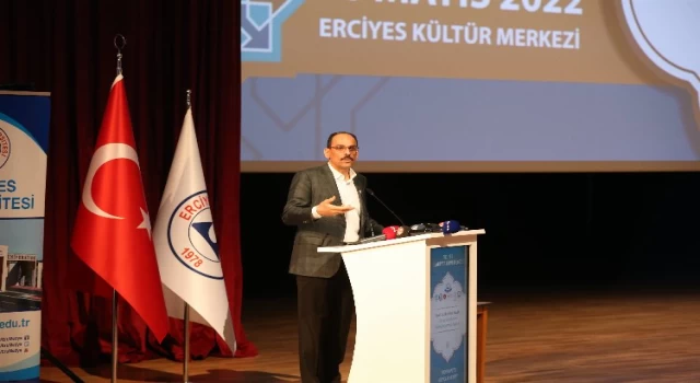 İbrahim Kalın Kayseri’de İlahiyat Zirvesi’nde konuştu