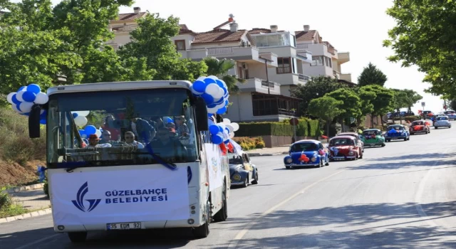 İzmir Güzelbahçe’de ’vosvos’lu coşku