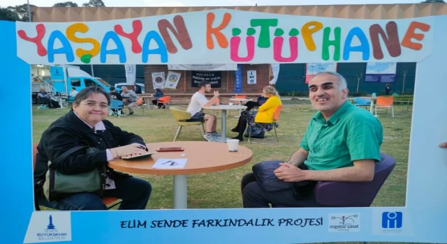 İzmir’de engellilik alanında çalışanlar “kitap” oldu