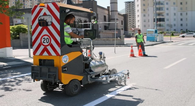 Kayseri Talas Belediyesi kendi yolunu çizecek