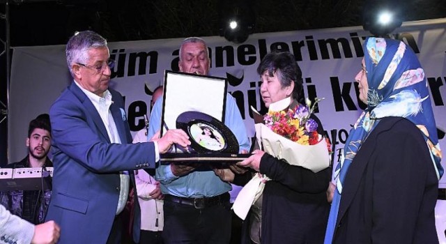 Kemer’de Anneler Günü Konseri