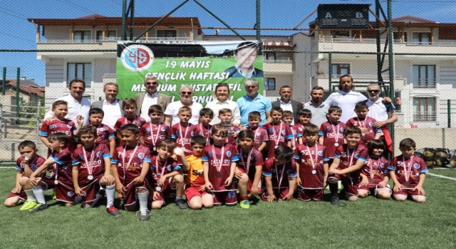 Kocaeli İzmit’te geleceğin futbol yıldızları bir arada