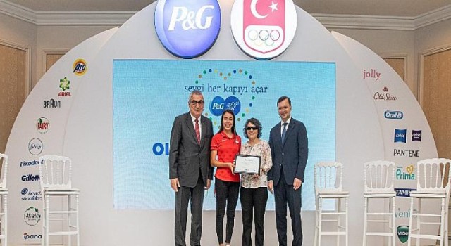 P&G’den 35’inci Yılında 35 Olimpik Sporcu ve Annesine Destek