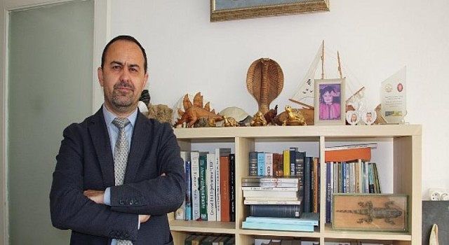 Prof. Dr. Ayaz, “Biyoçeşitliliğin azalması geleceğimizi tehdit ediyor”