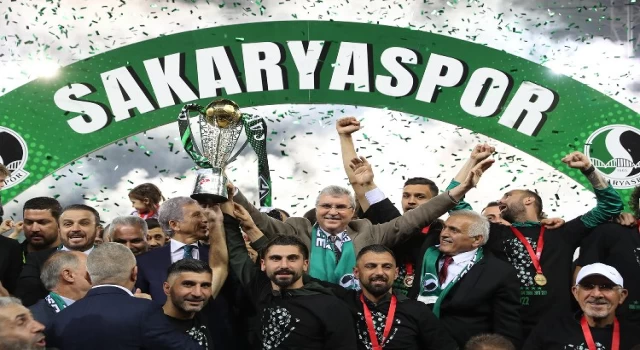 Sakaryaspor 11 yıl sonra 1. Lig’de