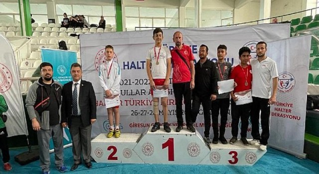 Sporcumuz Yıldızlar Halter Şampiyonasında Türkiye 2.’si Oldu