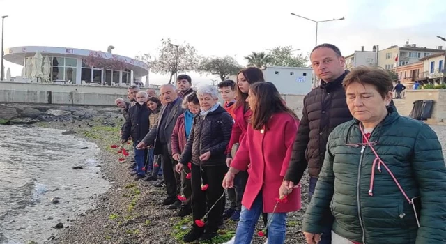 Üç fidan için Mudanya’dan denize karanfil