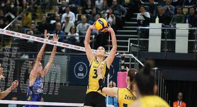 VakıfBank, final serisinde durumu eşitledi