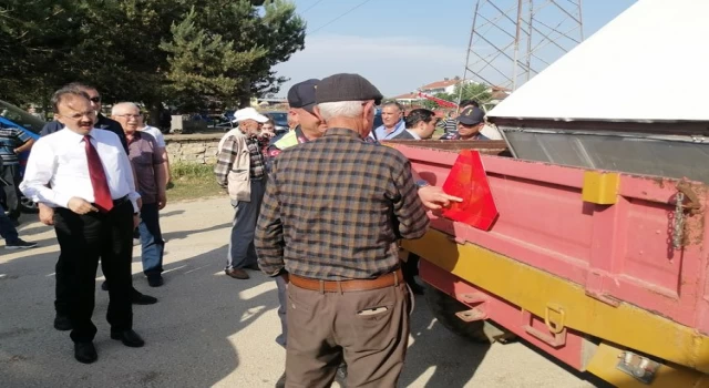 Bilecik’te Vali Kızılkaya’dan traktör sürücülerine uyarı