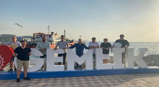 Bursa Gemlik’te İYİ Gençlik’ten ’çevre’ mesajı