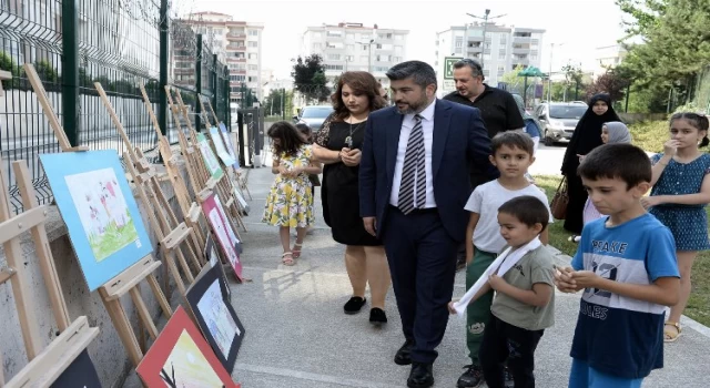 Bursa Osmangazi’de Bilgi Evi’nde renkli sergi