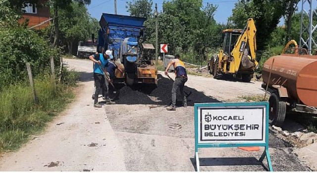 Kandıra’nın yolları yaza hazırlanıyor