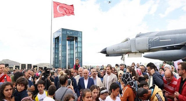 Keçiören’deki Uçurtma Şenliğine Yoğun İlgi