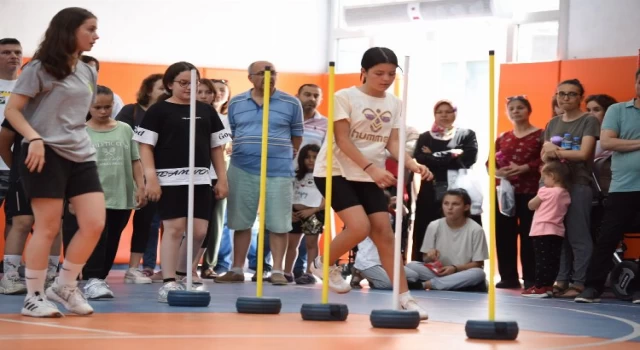 Manisa Büyükşehir’de voleybol altyapı seçmelerine yoğun ilgi