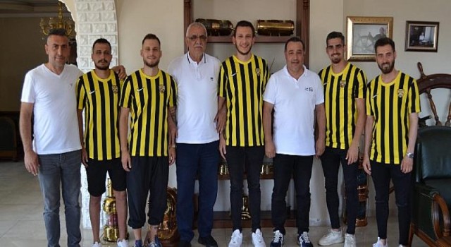 Aliağaspor FK, Transferde Hız Kesmiyor