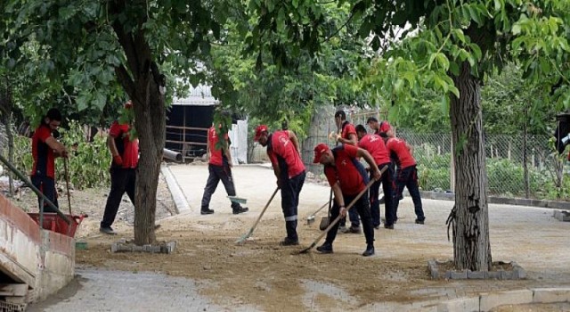 Başkan Büyükakın, engelli gencin yol isteğini yerine getirdi