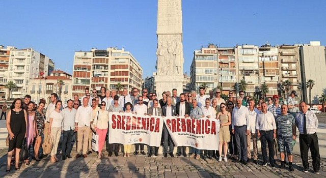 Batur: Srebrenitsa’nın acısı yüreğimizde