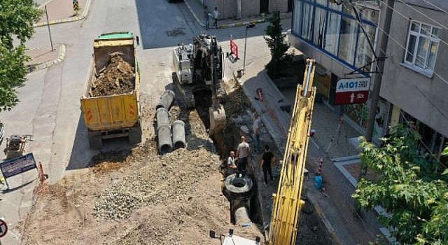 Dilovası İstiklal Caddesi’nde hummalı altyapı çalışması